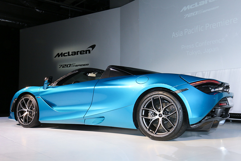 ボディサイズは4543×2059×1196mm（全長×全幅×全高。全幅はミラー格納時）、ホイールベースは2670mm。車両重量は1468kg