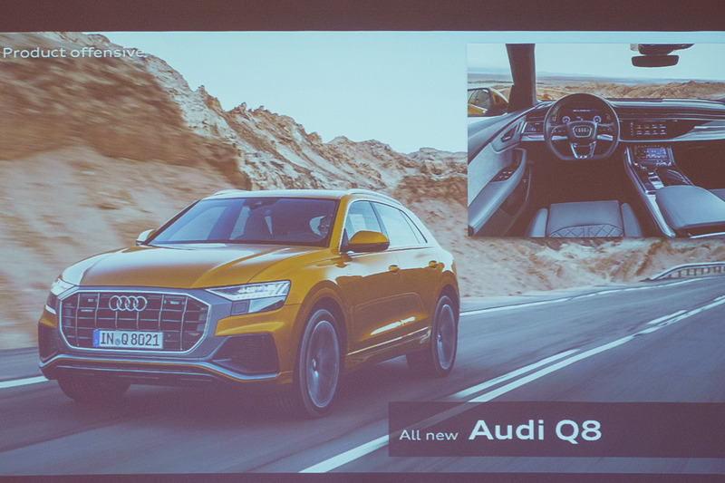 SUVモデルの「Q8」