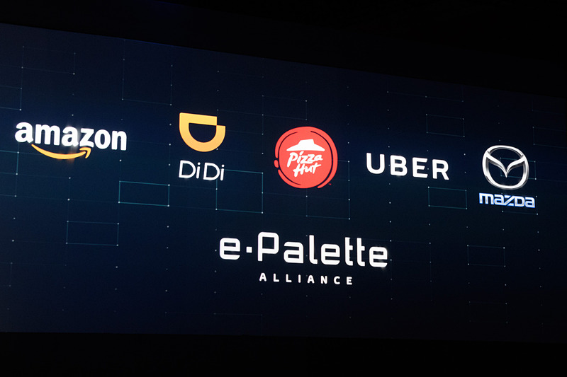 自動運転を行なう「eパレット」という箱に注目が集まりがちだが、大切なのはそれらが生み出すデータとサービス。eパレット アライアンスはMSPFを利用し、新たなモビリティ社会を生み出していく