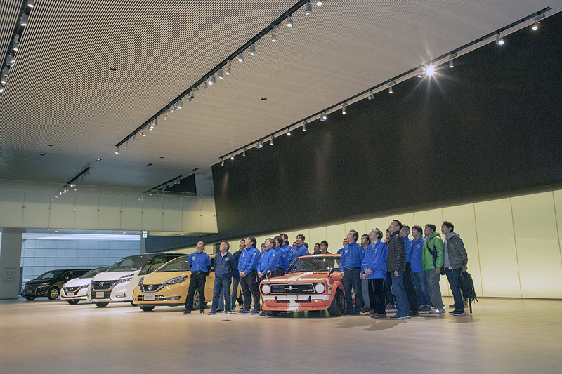 展示場所で横にあったのが「ノート」。このクルマは2018年の登録車販売台数1位となったが、B110サニーも当時の登録車販売台数1位を記録したクルマ。そして車格的にも同じ。意図した展示でないとのことだが、歴史を感じさせる並びだった