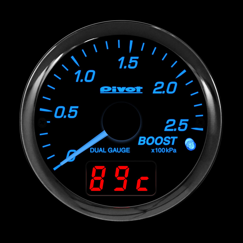 夜間照明のイルミネーションカラーはホワイト（左）とブルー（右）の2種類