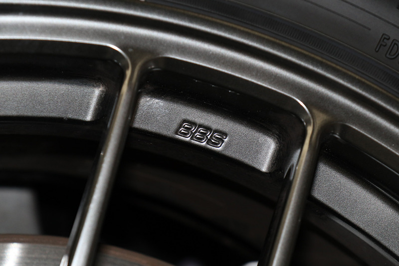 箱根駅伝で箱根越えをするため、タイヤは横浜ゴムの「iceGUARD 6」に変更