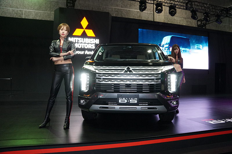 新型デリカD：5（プロトタイプ車）