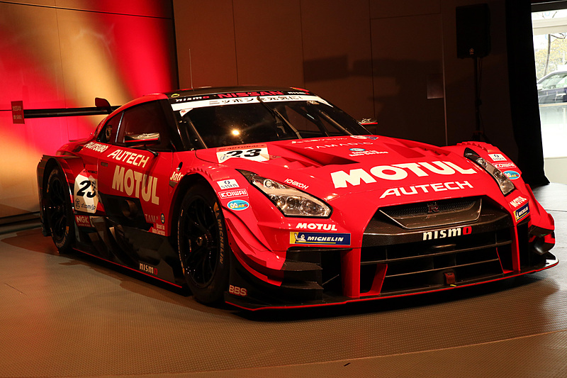 MOTUL AUTECH GT-R