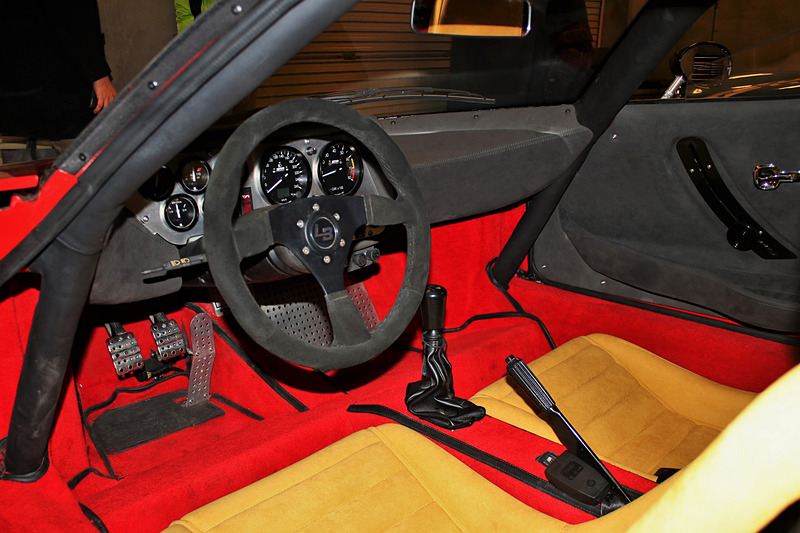 the STRのインテリア