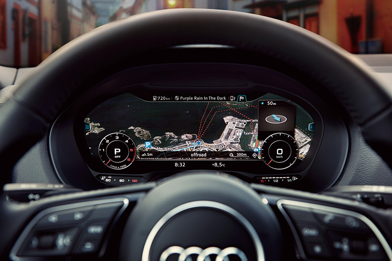 インテリアでは「バーチャルコックピット」「MMIナビゲーション」を標準装備