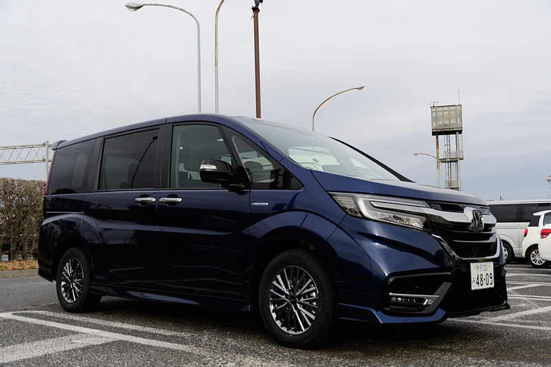 白樺湖方面へ。出発時刻が遅くなったので到着するころは夜だなと思いつつ