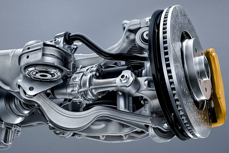 GT 63 Sに標準装備、GT 53にパッケージオプション設定する「AMGリア・アクスルステアリング」。車速に応じて後輪を操舵してアジリティと安定性を引き上げる