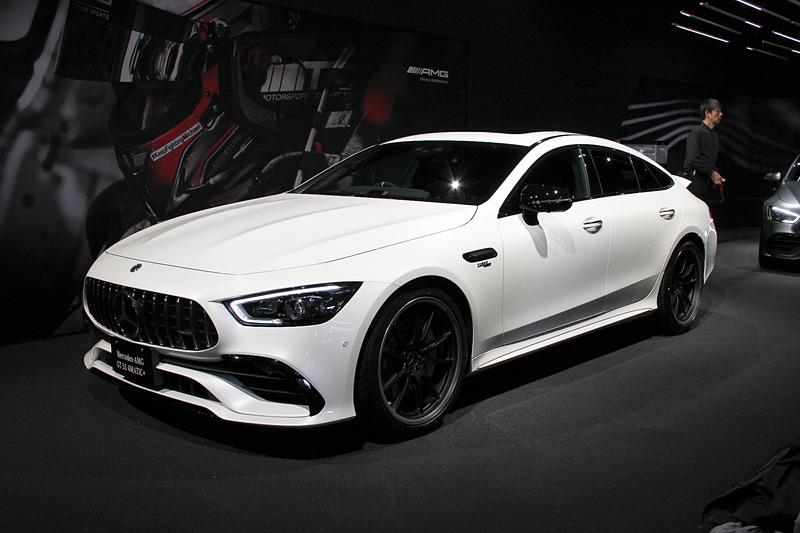 直列6気筒DOHC 3.0リッター直噴ターボ「M256」型エンジンにISG（インテグレーテッド・スターター・モーター）を組み合わせる「メルセデスAMG GT53 4MATIC＋」