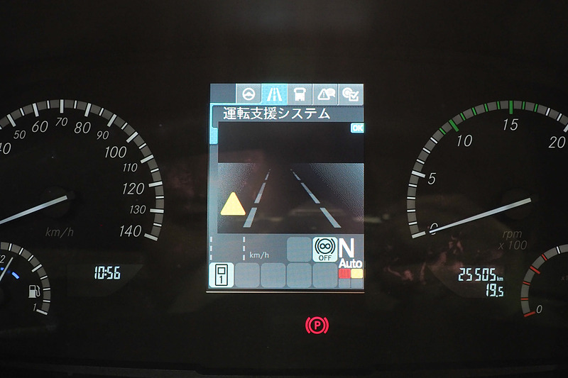 表示モードを切り替えておくと、メーターパネル内にもアクティブ・サイドガード・アシストの警告を表示