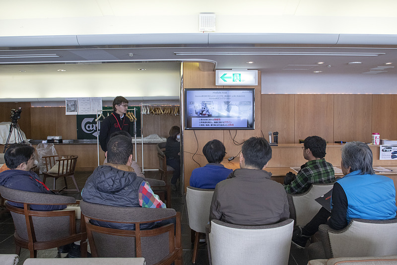 福田氏からModuloについての説明を受ける