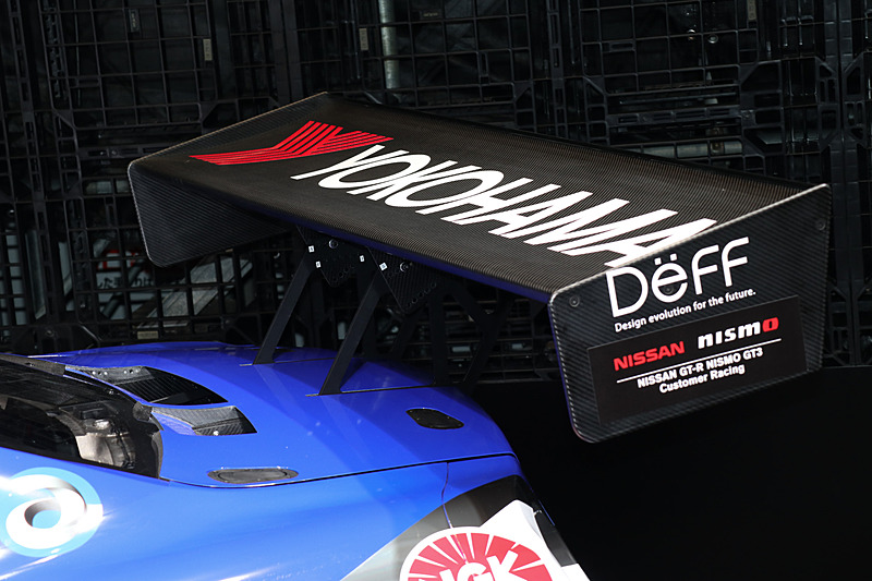 ドライバーには平峰一貴選手、サッシャ・フェネストラズ選手の2人を起用