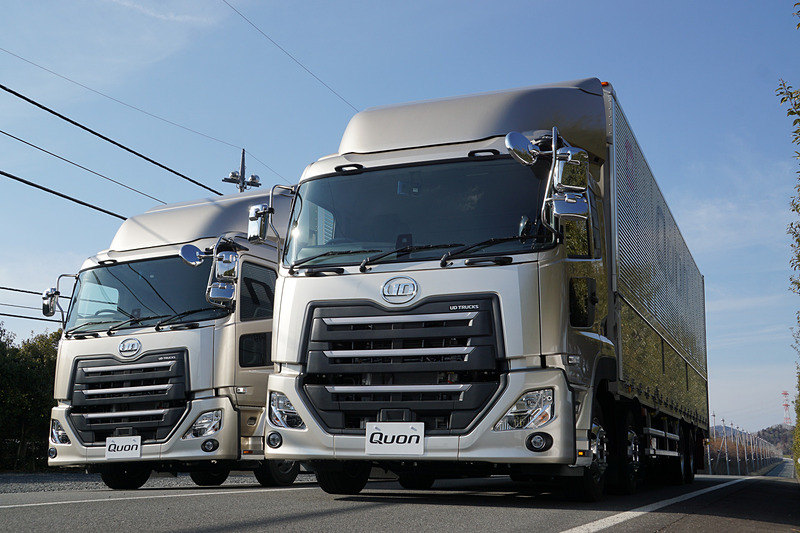 試乗車の高積載仕様ドライウィング