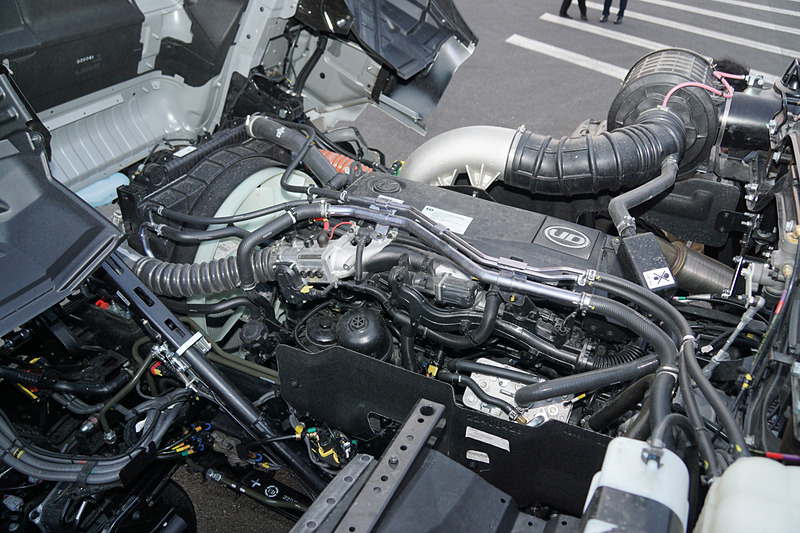 直列6気筒 8リッターターボディーゼル「GH8」型エンジン