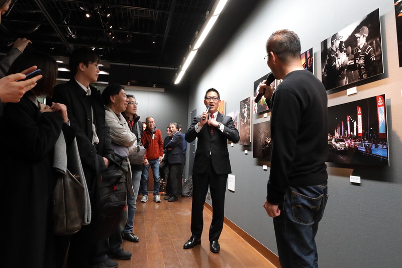 来場していたピエール北川氏が無理やりトークに駆り出されるひと幕も