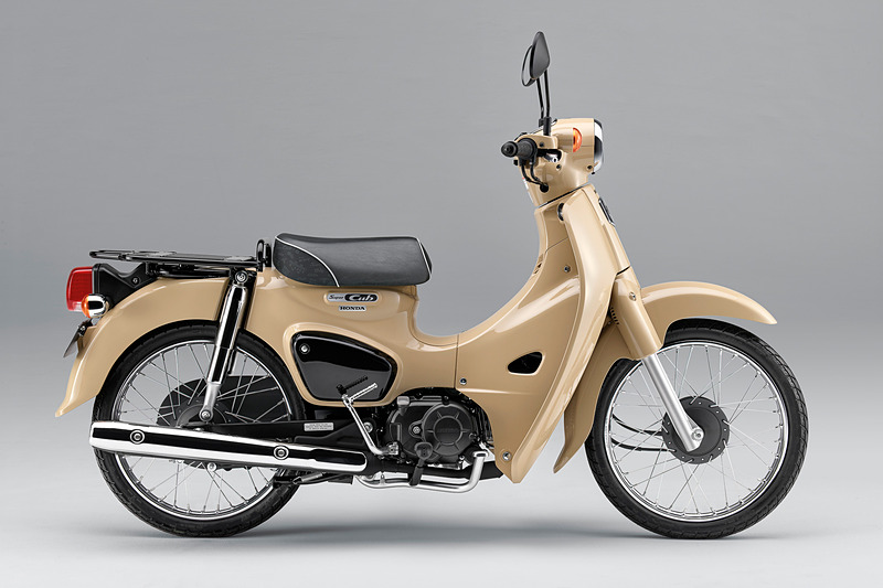 スーパーカブ50・ストリート（ハーベストベージュ）