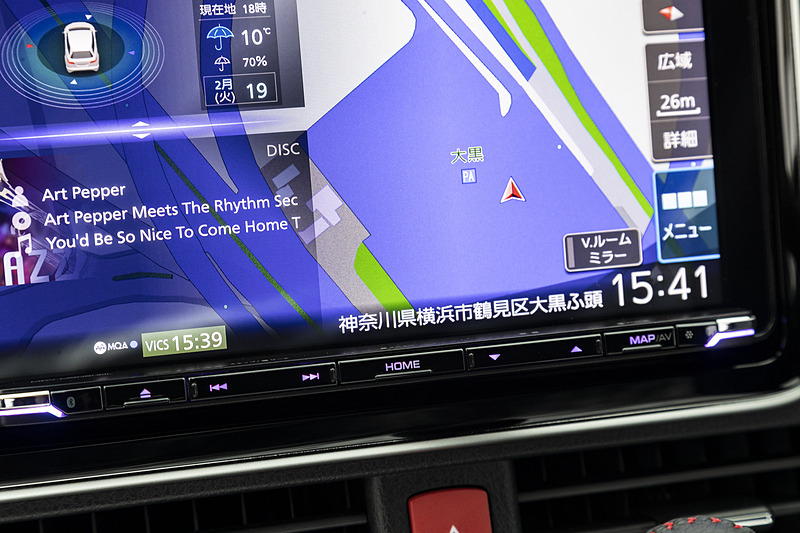 画面下中央にHOMEボタンを用意