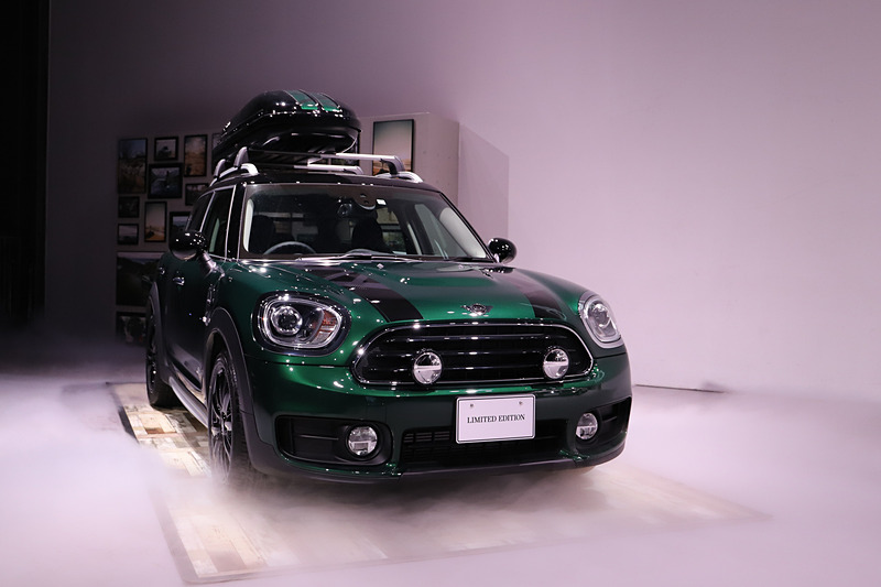 300台限定のMINI クロスオーバー ノーフォーク・エディション