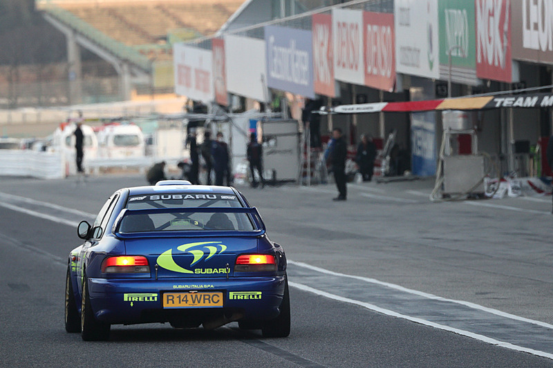 4輪、2輪の多彩なカテゴリーで活躍しているレースマシンが登場する