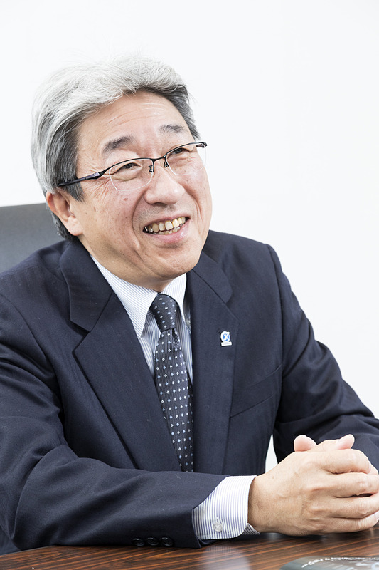 株式会社JVCケンウッド オートモーティブ分野 アフターマーケット事業部 商品企画部 プロダクトエキスパート 渋谷英治氏に、「MDV-M906HDL」を中心に2019年モデルの彩速ナビについて話をうかがった