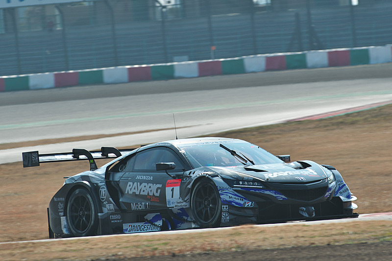 前年優勝マシンの証である「1」のゼッケンナンバーを付けて2019年シーズンに臨む「RAYBRIG NSX-GT」