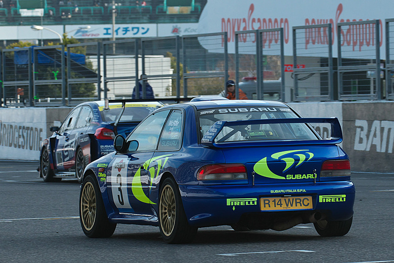 3台のスバルレースマシンの競演イベント「SUBARU STI WRブルーに宿るチャレンジングスピリット」