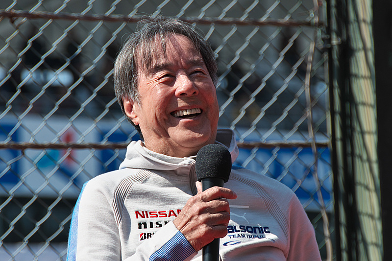 2018年まで「永遠のライバル対決」でレースを披露してきた中嶋悟氏（左、中央）と星野一義氏（右）