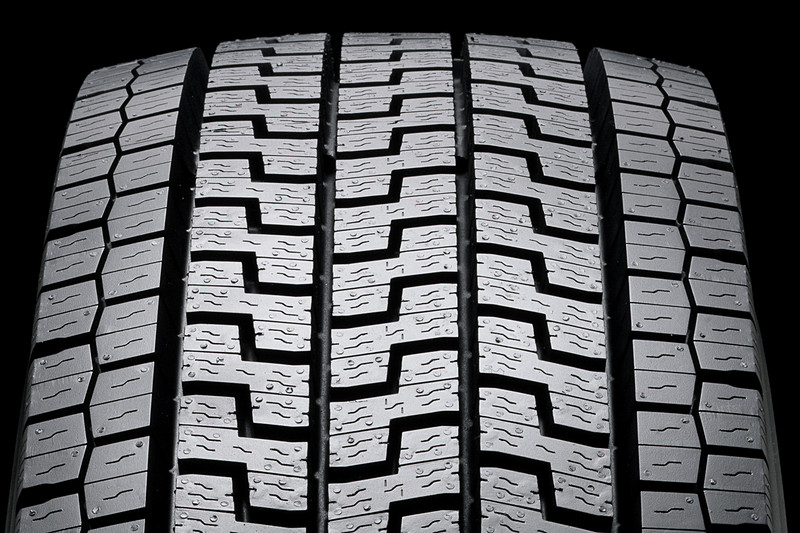 「ZEN 903ZW」のトレッドパターン