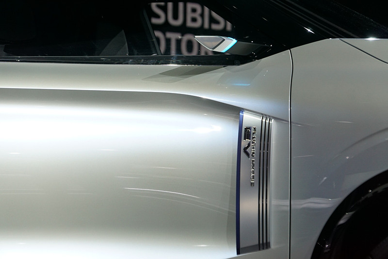 2.4リッターのPHEV専用ガソリンエンジンを搭載し、WLTPモードでのEV航続距離は70km以上