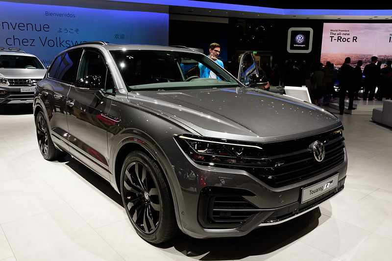 4.0リッターV型8気筒ディーゼルエンジンを搭載する「トゥアレグ V8 TDI」