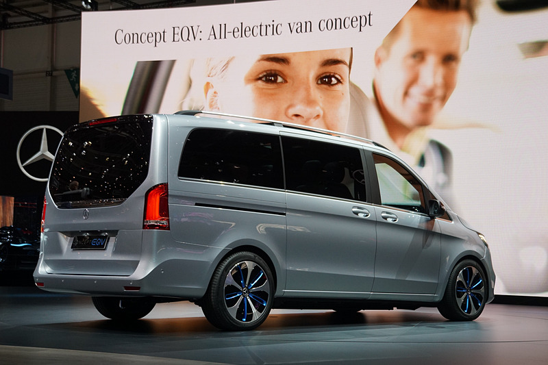 量産モデルはフランクフルトショーで発表される