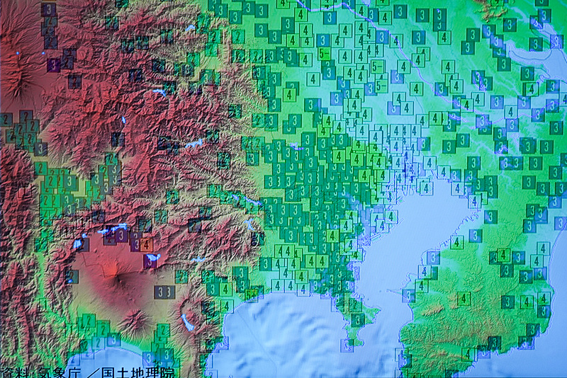 地震の震度は地形と大きな相関関係がある。地盤がしっかりしている場所は震度が低い