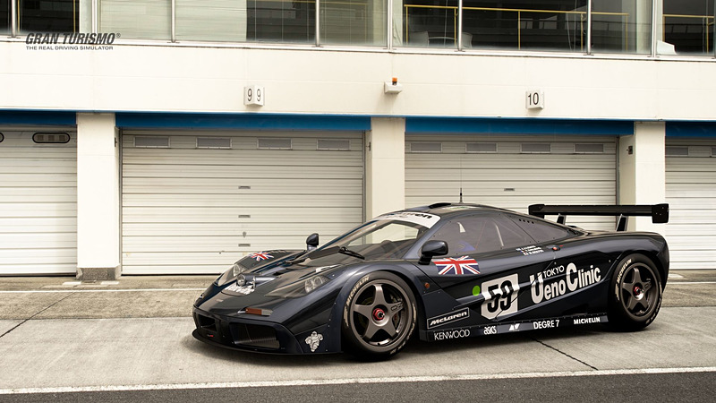 マクラーレン F1をベースとしたレースマシン