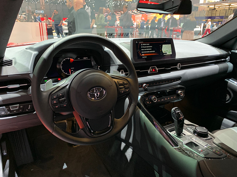 新型スープラのコクピット