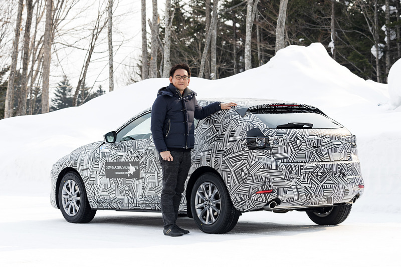 今回試乗したのは北米仕様とサウジアラビア仕様の「Mazda3」。雪道ではちょっとした違いが走りに出るため、Mazda3の実力を確認しやすい