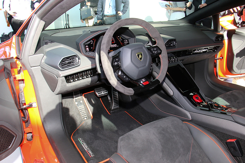 ウラカン EVOのインテリア