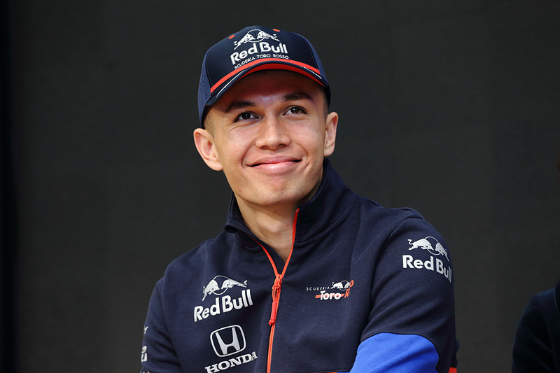 アレクサンダー・アルボン選手