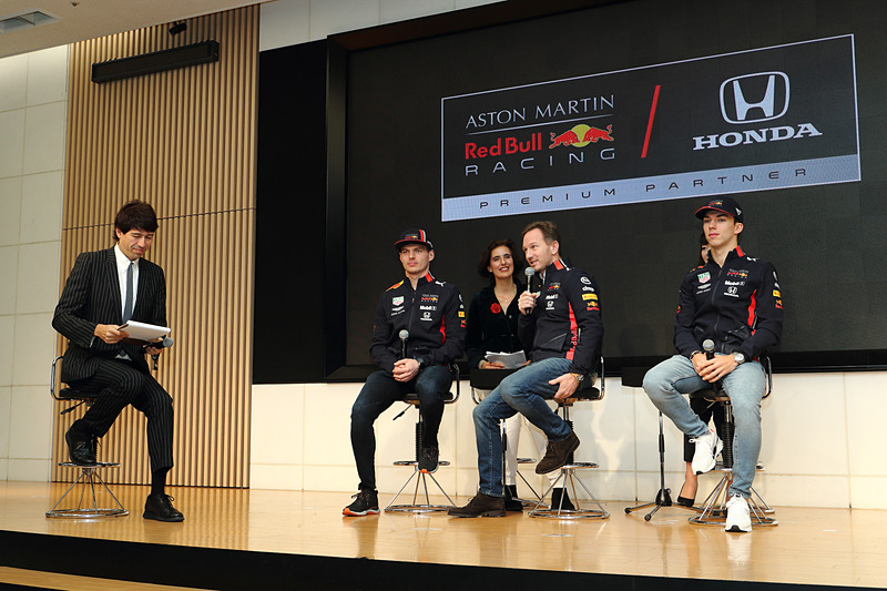 アストンマーティン・レッドブル・レーシングの3人