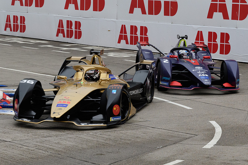 ロッテラー選手とバード選手の争いが続く