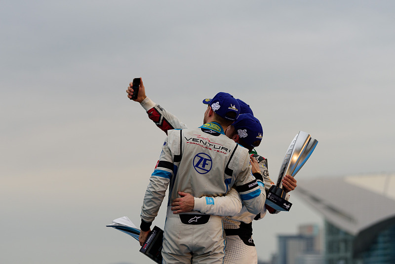 1位はサム・バード選手、2位はエドアルド・モルタラ選手、3位はルーカス・ディグラッシ選手。その後、1位のバード選手は5秒追加で取り消しに。結果は確定