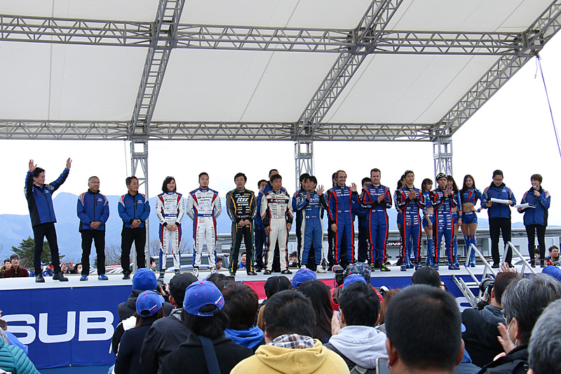 オープニングステージと連続して行なわれた「2019 SUBARUモータースポーツチーム紹介」
