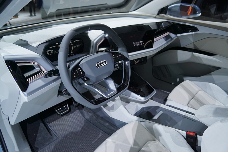 Q4 e-tron conceptのインテリア
