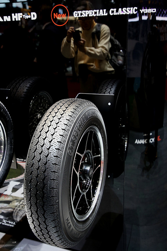 「G.T.SPECIAL CLASSIC Y350」もクラシックカーに向けたモデル