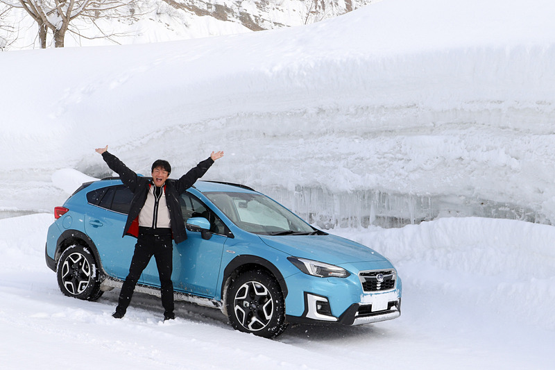 国内歴代最深積雪ランキングで2位の山形県肘折温泉を経由する約200kmのルートを2台の「e-BOXER」搭載モデルで走行した