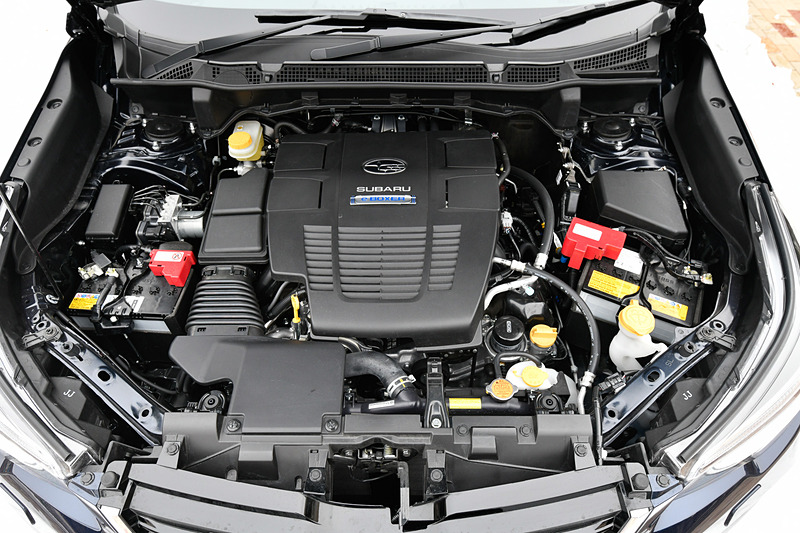 フォレスター Advanceも、XV Advanceと同じパワートレーンを採用。出力はまったく同じ数値ではあるものの、特性は若干変えてあるという。JC08モード燃費は18.6km/L、WLTCモード燃費は14.0km/L