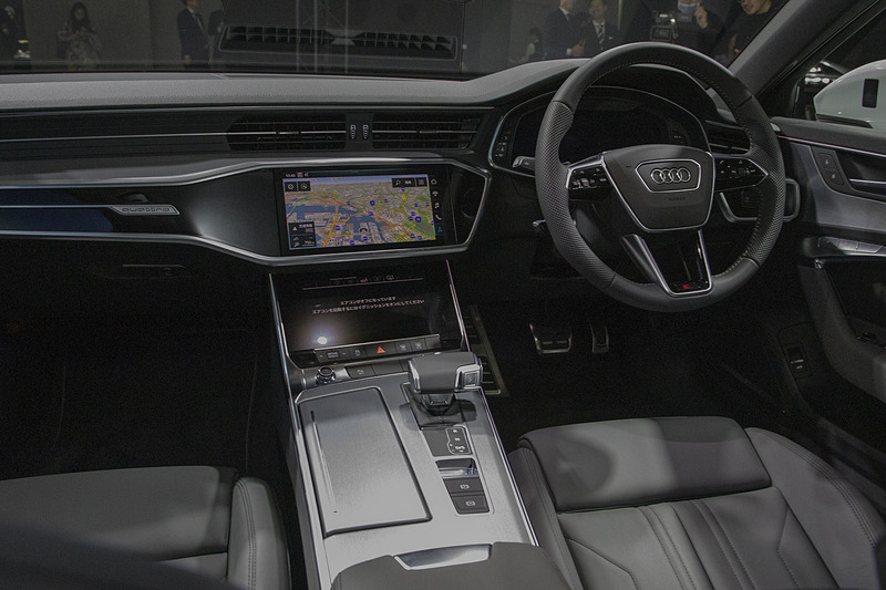 新型A6のインテリア