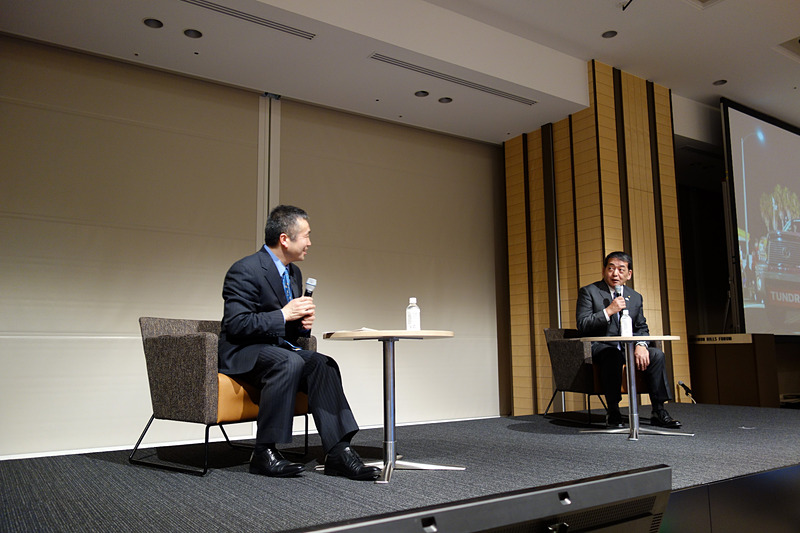 後半には若田氏と寺師氏による対談形式のトークセッションを実施