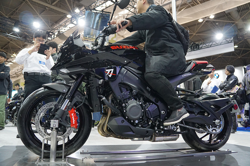 実車またがり体験