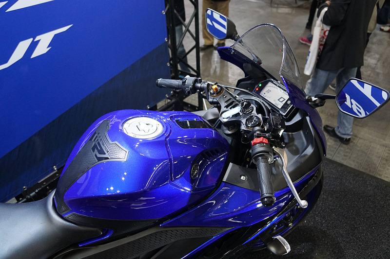 3月28日にマイナーチェンジして発売する「YZF-R25」