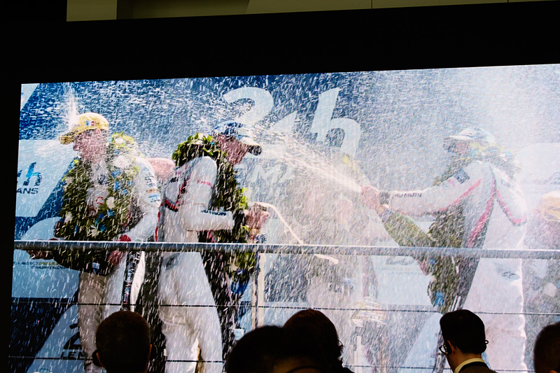 会見の最後はル・マン24時間レース優勝のスライドで。ポルシェにとって特別なレースであることが感じられた